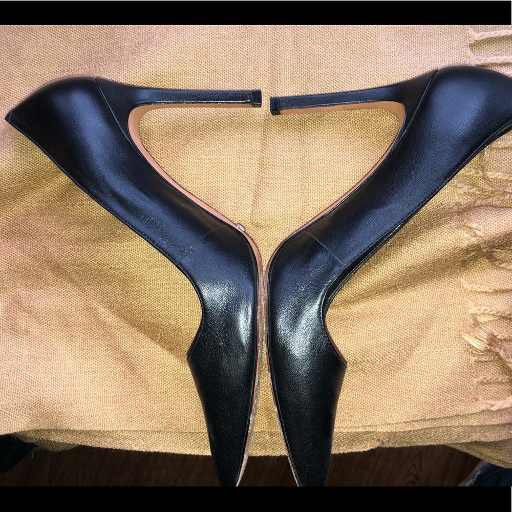 Shutz black leather heels